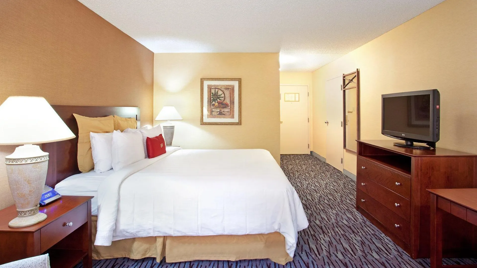Four Points By Sheraton Phoenix North 3*,  United States